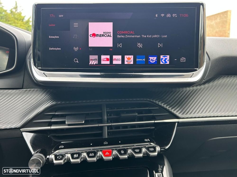 Peugeot 2008 1.2 PureTech Allure Pack - 44