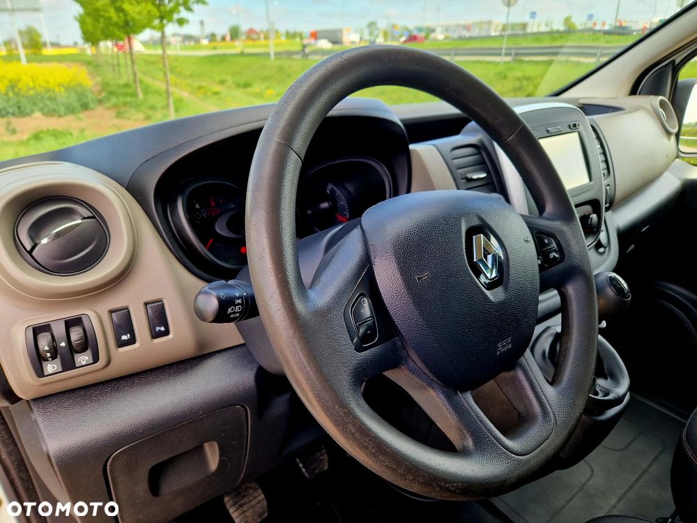 Renault Trafic - 24