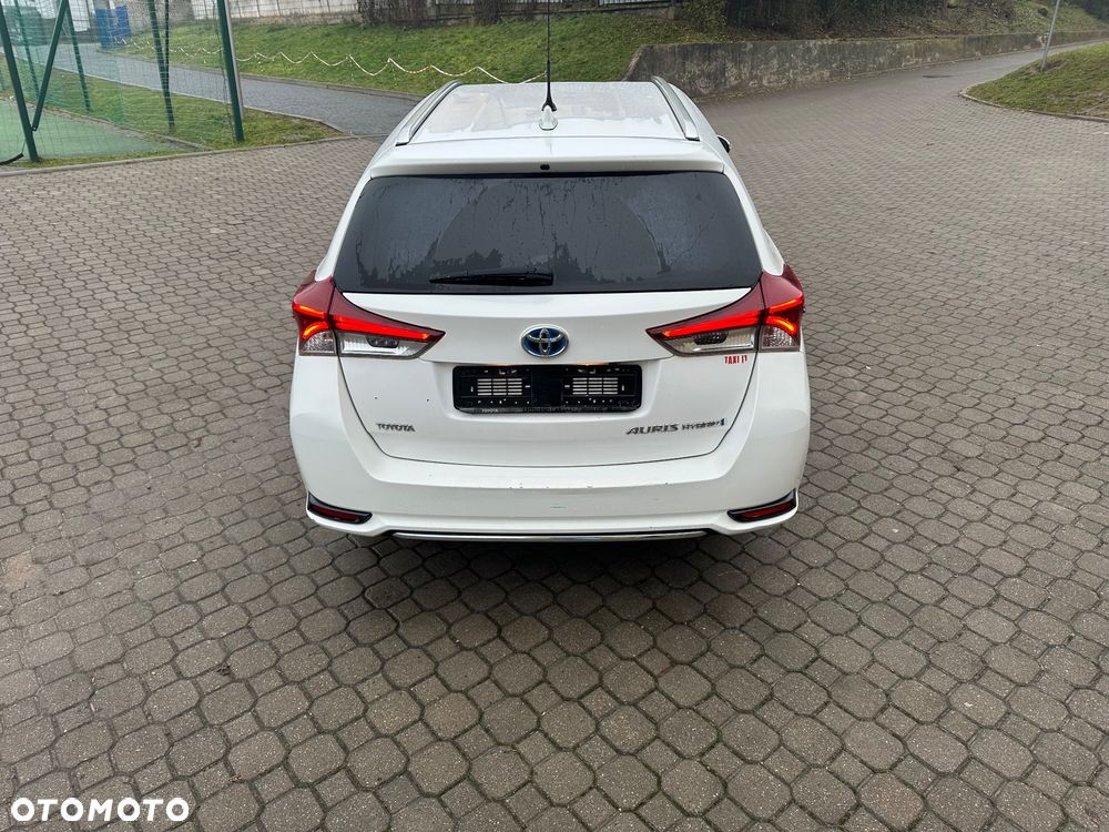 Toyota Auris 1.8 HSD Sol - 5