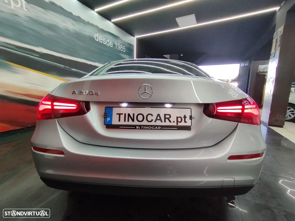 Mercedes-Benz A 200 Limousine d - 10