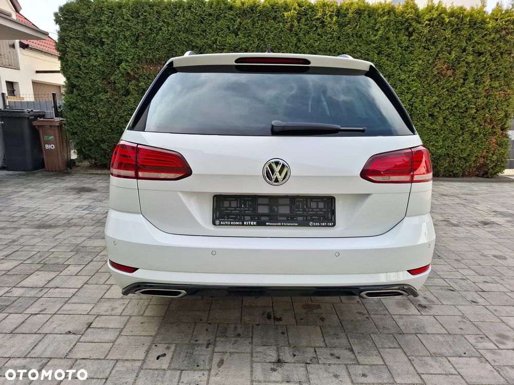 Volkswagen Golf 1.5 TSI OPF R-Line - 11
