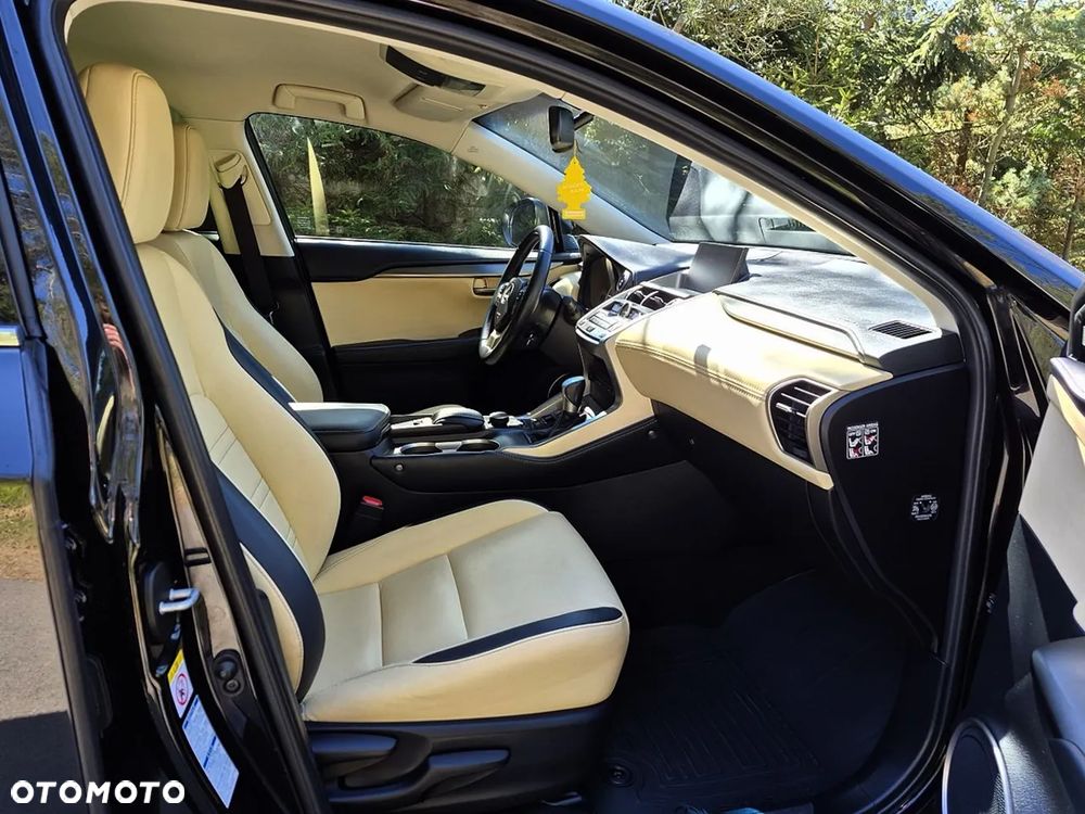 Lexus NX 300h Elite AWD - 5