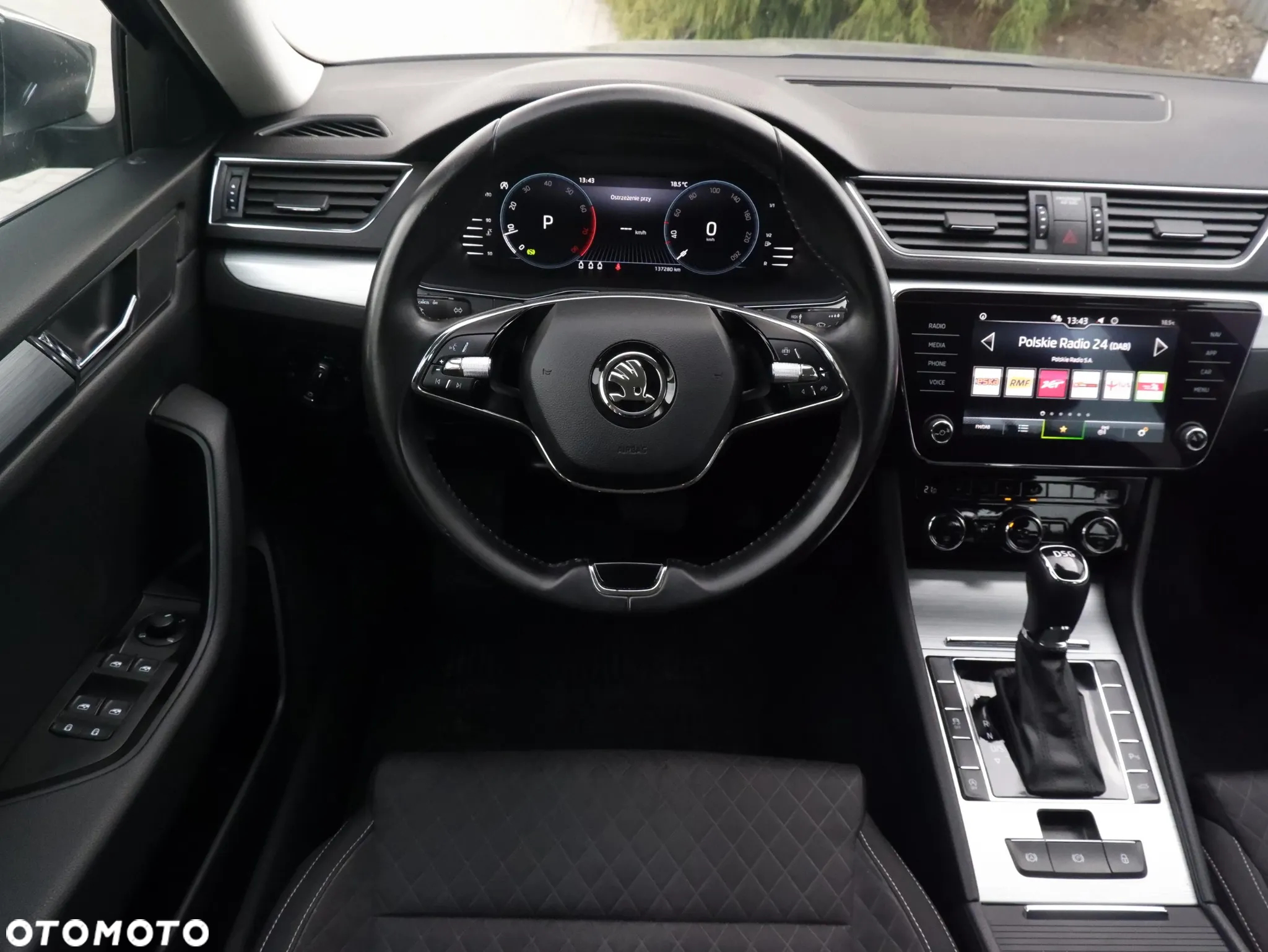 Skoda Superb 2.0 TSI Ambition DSG - 21