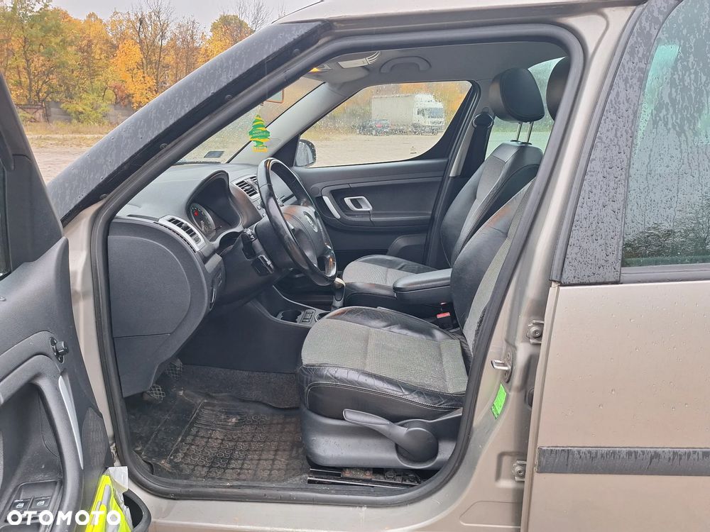 Skoda Roomster - 6