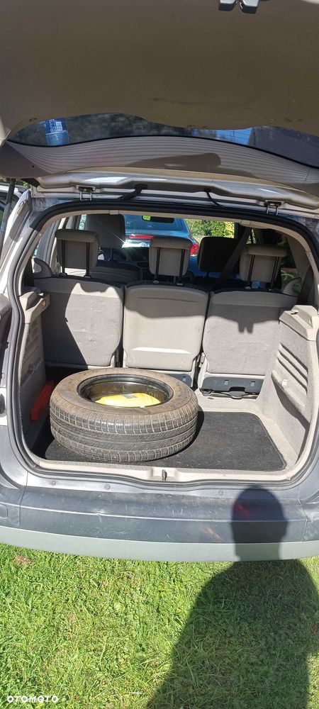 Renault Scenic - 8
