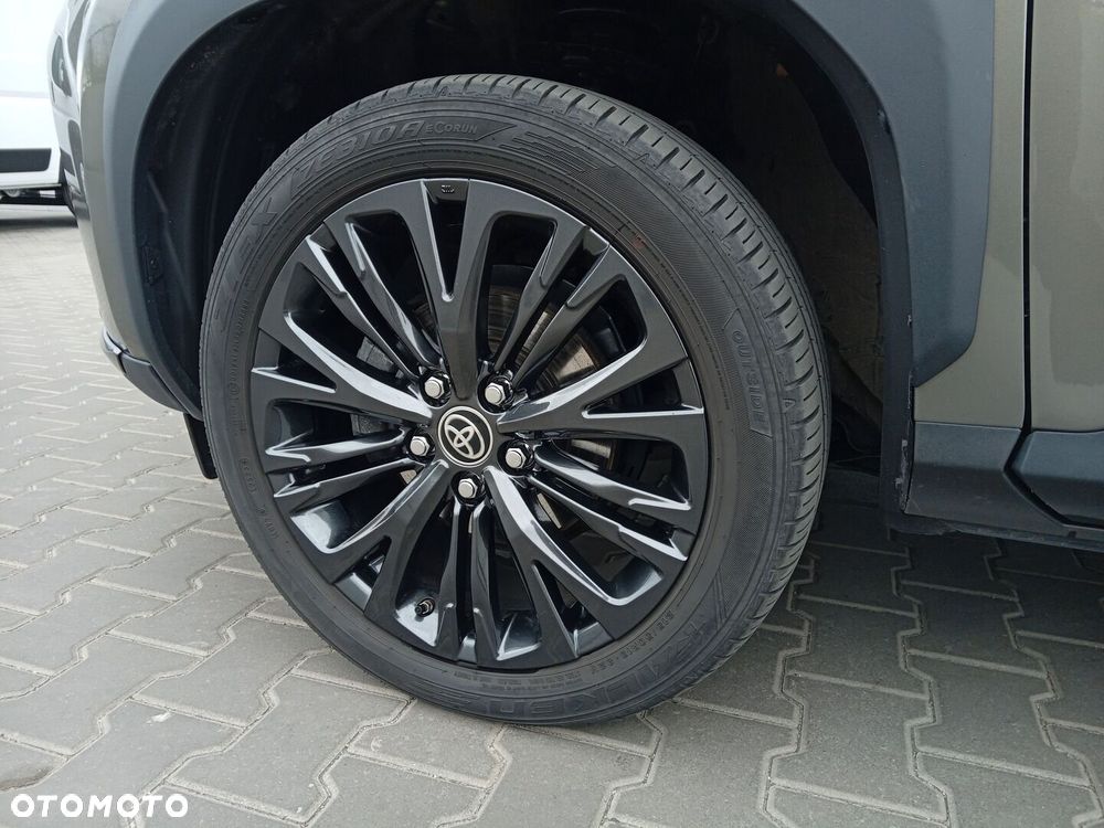Toyota Yaris Cross - 20