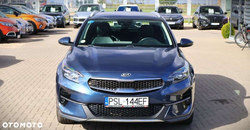 Kia XCeed - 11