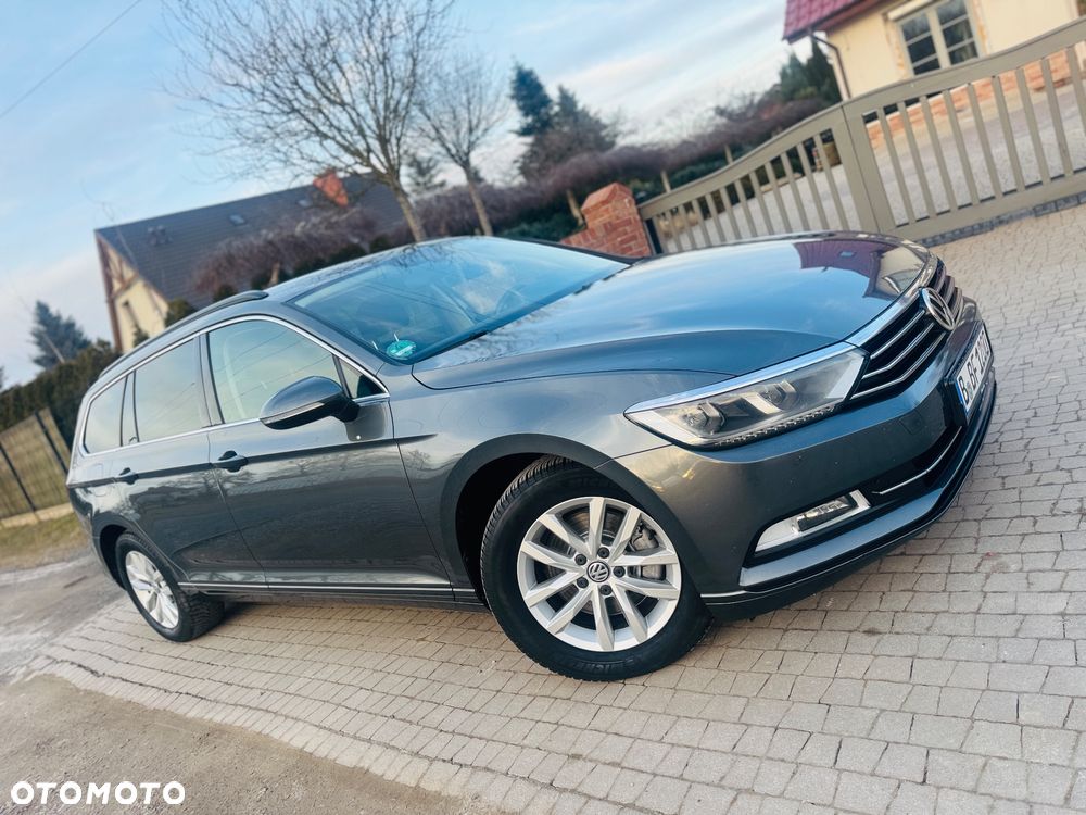 Volkswagen Passat 2.0 TDI SCR DSG Highline - 27