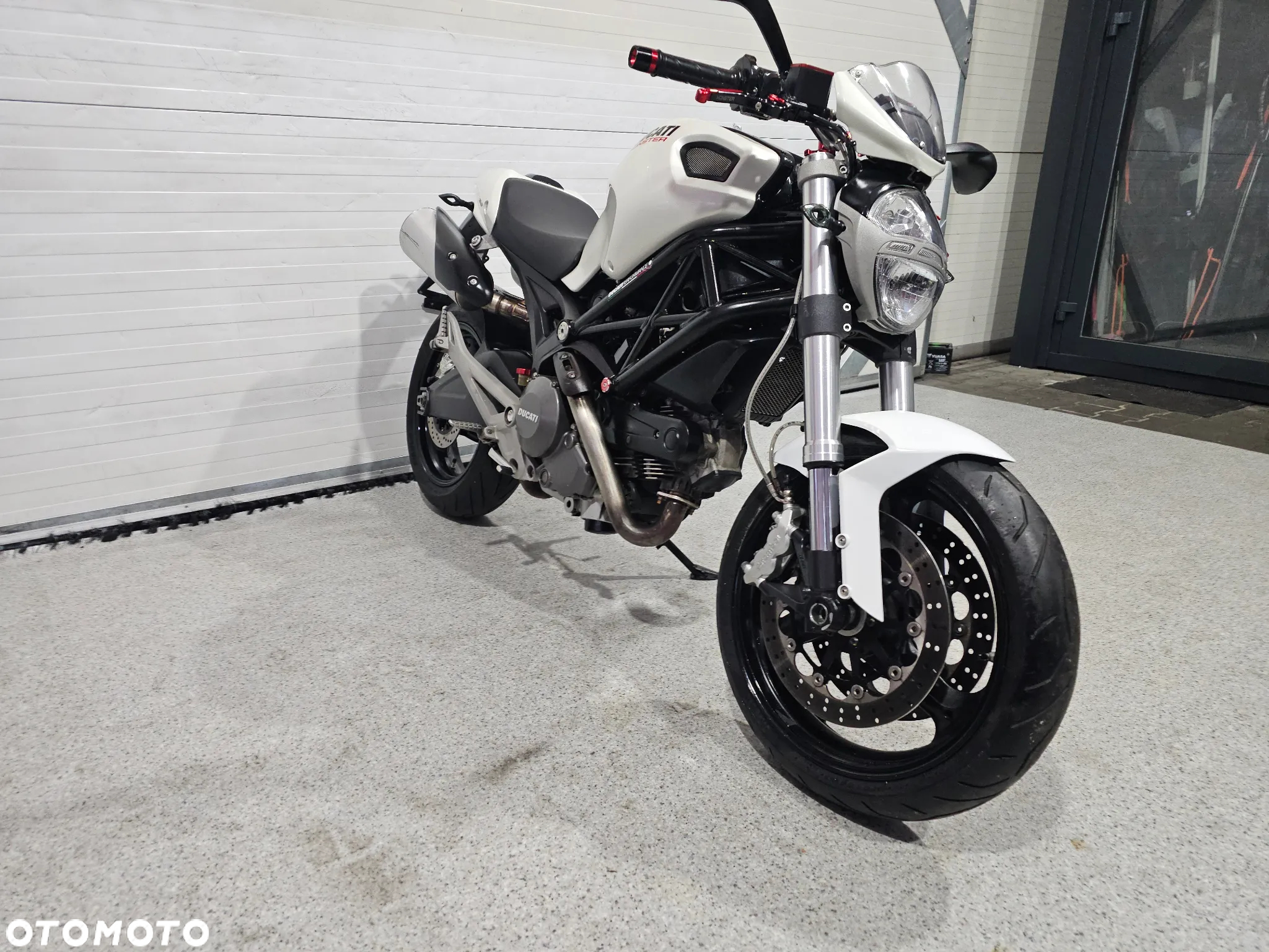 Ducati Monster - 7