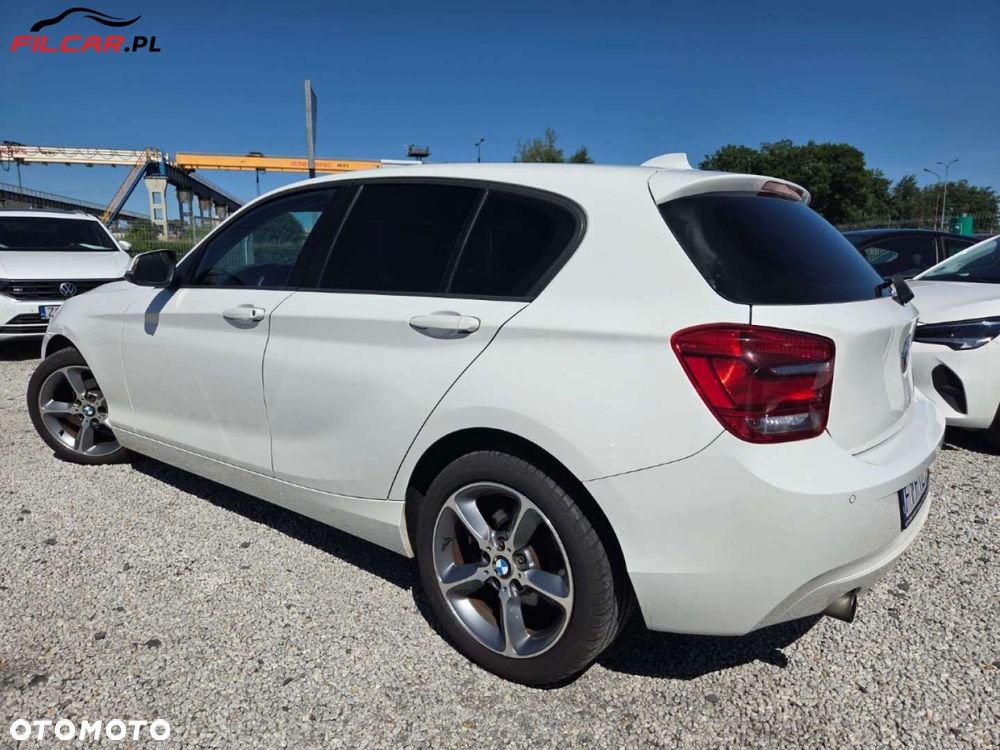 BMW Seria 1 - 21