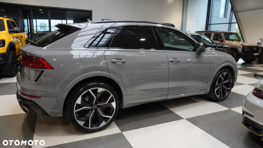 Audi RS Q8 TFSI Quattro Tiptronic - 18