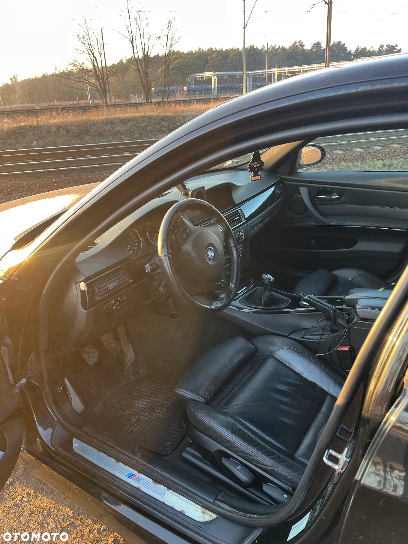 BMW Seria 3 325i - 17