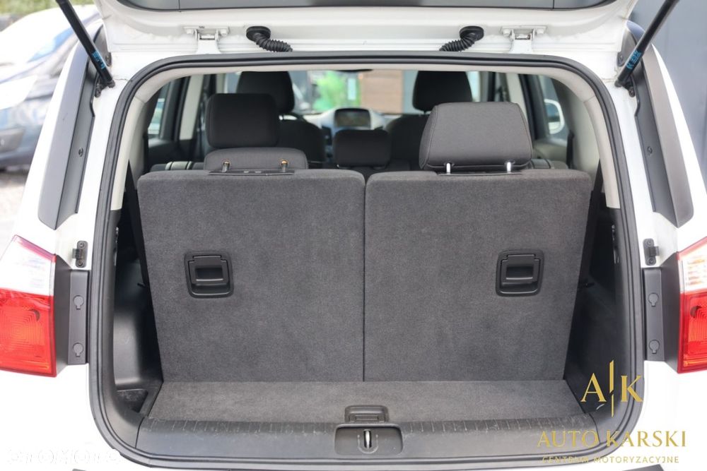 Chevrolet Orlando - 41