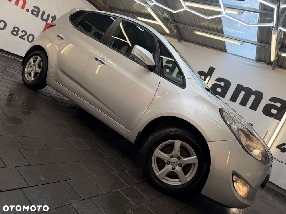 Hyundai ix20 - 16