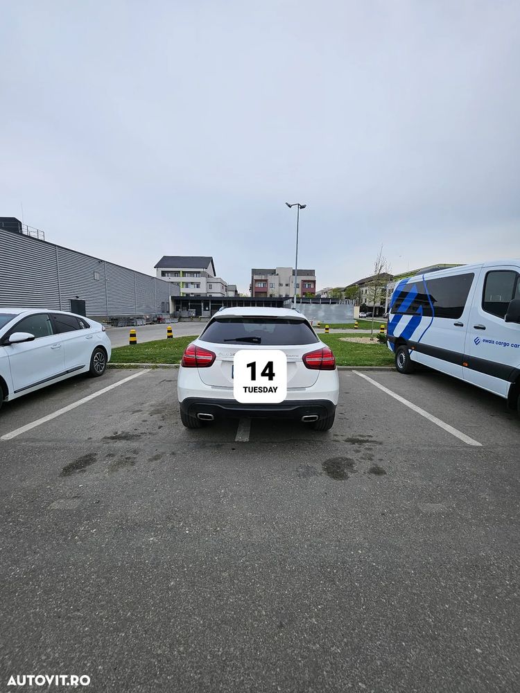 Mercedes-Benz GLA - 6