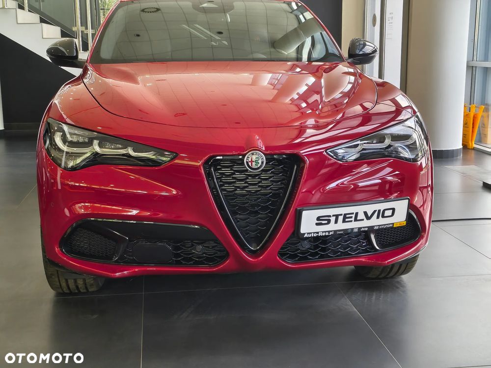 Alfa Romeo Stelvio 2.0 Turbo Intensa Q4 - 27