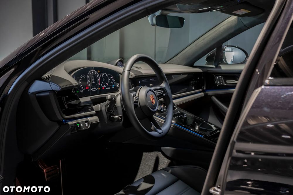 Porsche Panamera - 13