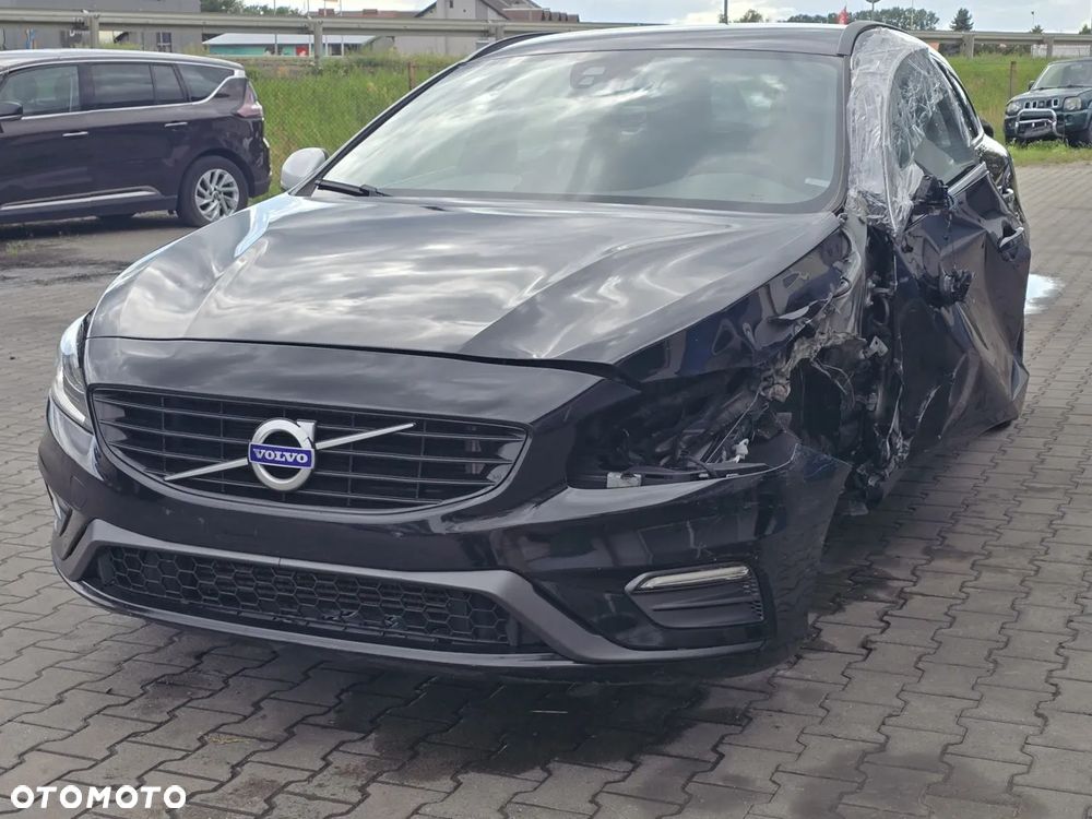 Volvo V60 D2 Drive-E R-Design Momentum - 7