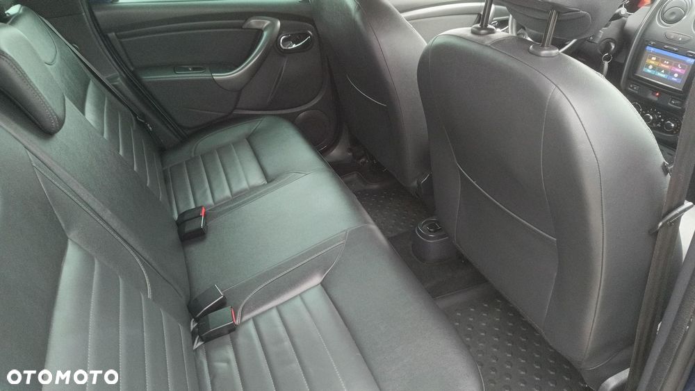 Dacia Duster 1.2 TCe Laureate 4x4 S&S EU6 - 11