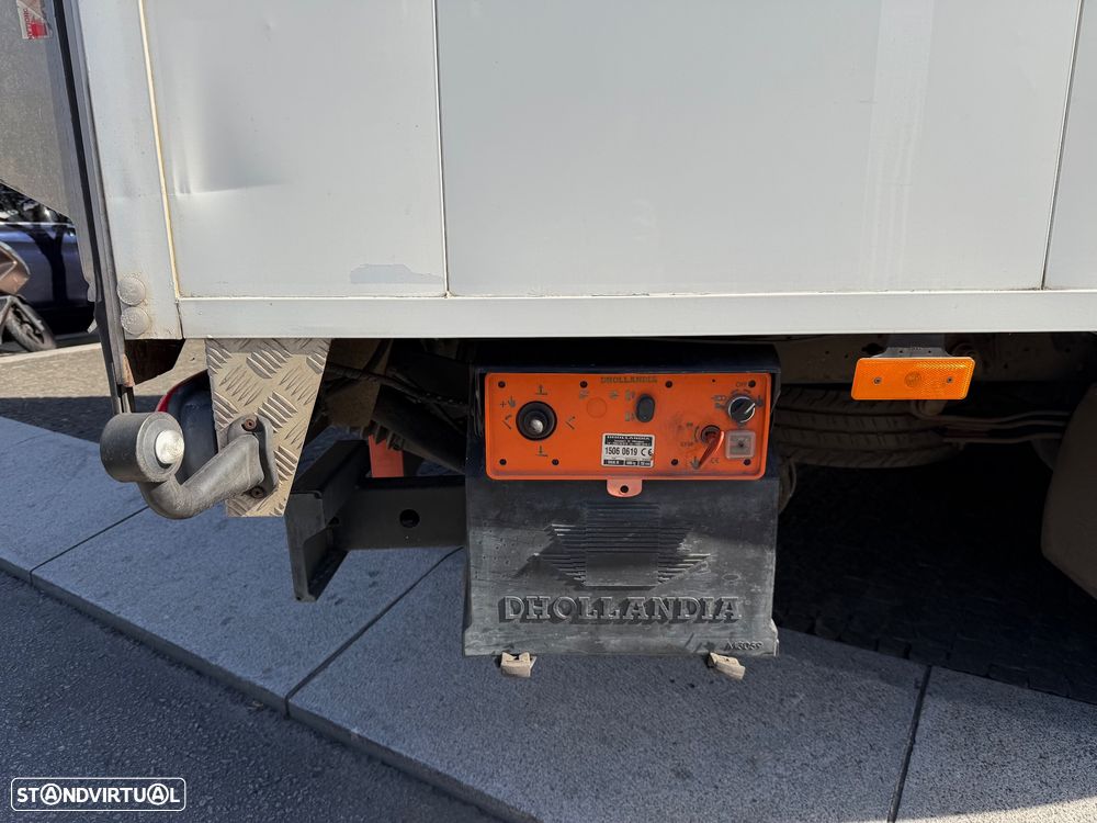 Nissan NT400 Cabstar - 12