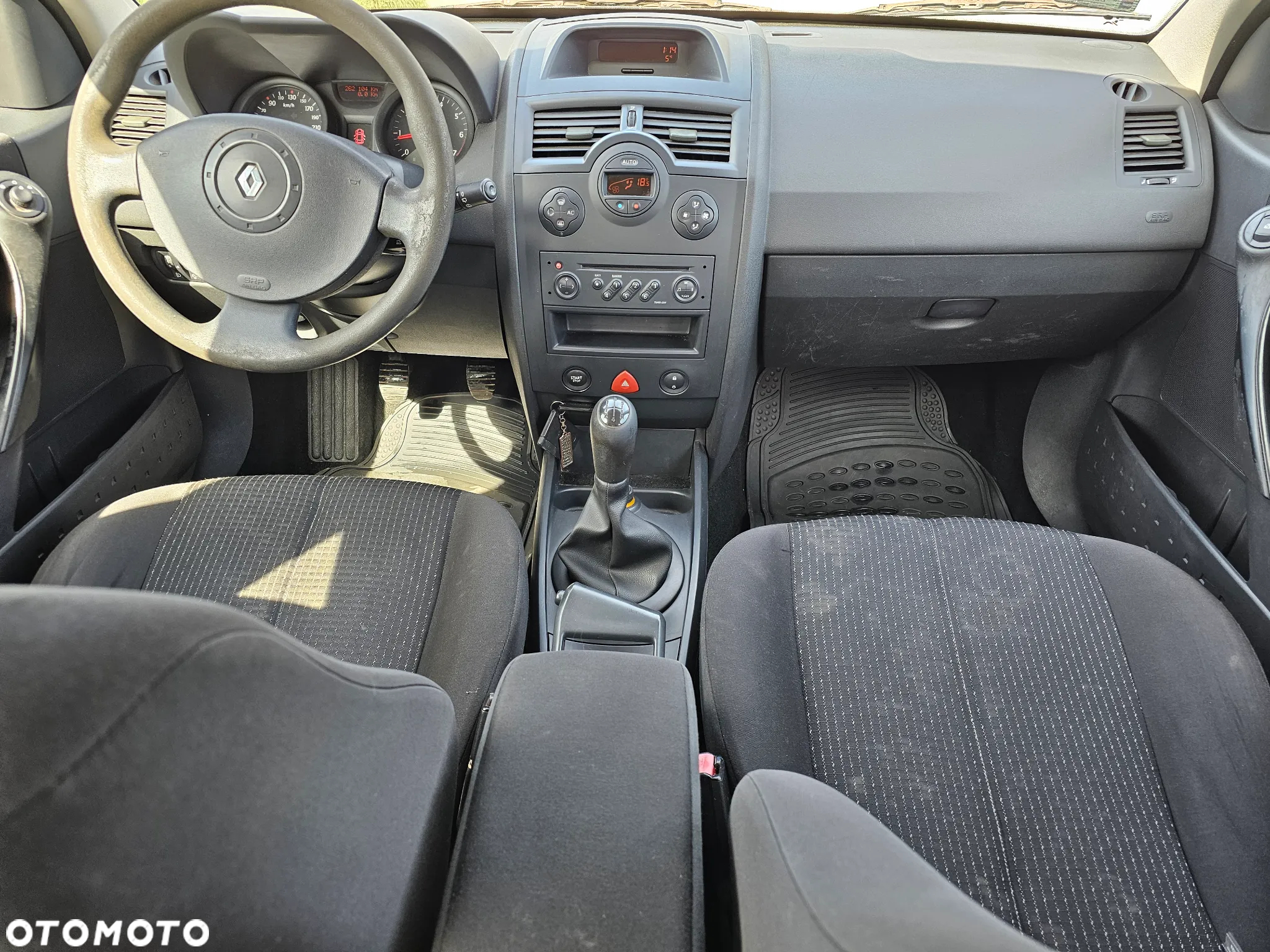 Renault Megane - 11