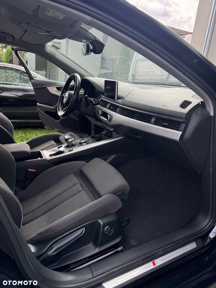 Audi A4 Avant 2.0 TDI S tronic sport - 12