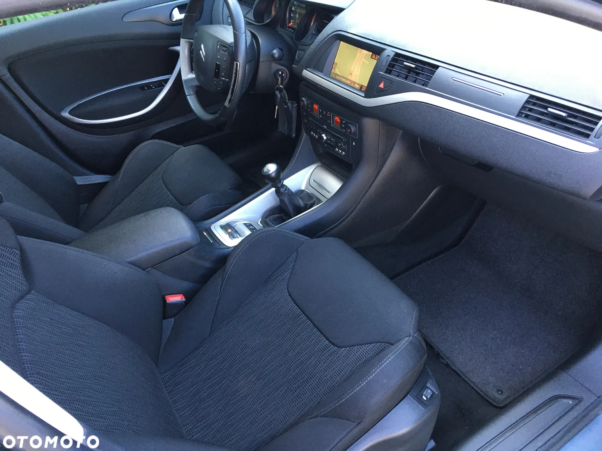 Citroën C5 Tourer HDi 165 FAP Business Class - 16