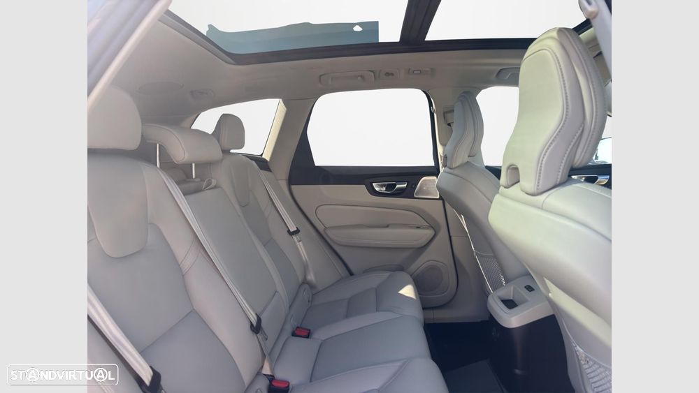 Volvo XC 60 2.0 T6 PHEV Ultra Bright AWD - 16