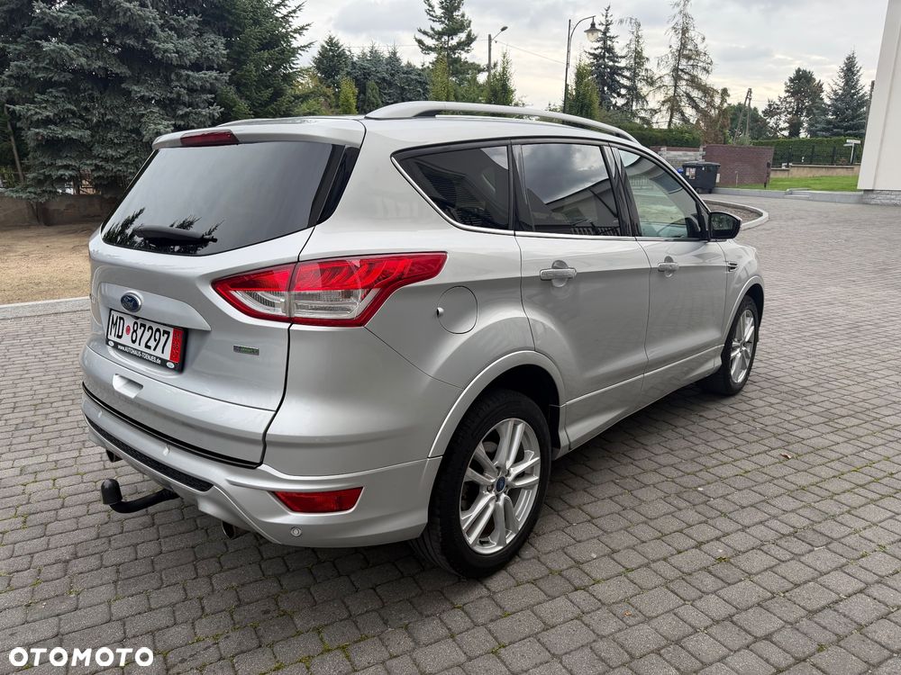 Ford Kuga 1.5 EcoBoost 2x4 Titanium - 8