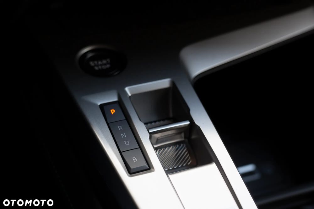 Peugeot 408 1.6 Plug-in Hybrid 240 GT Exclusive e-DCS7 - 33