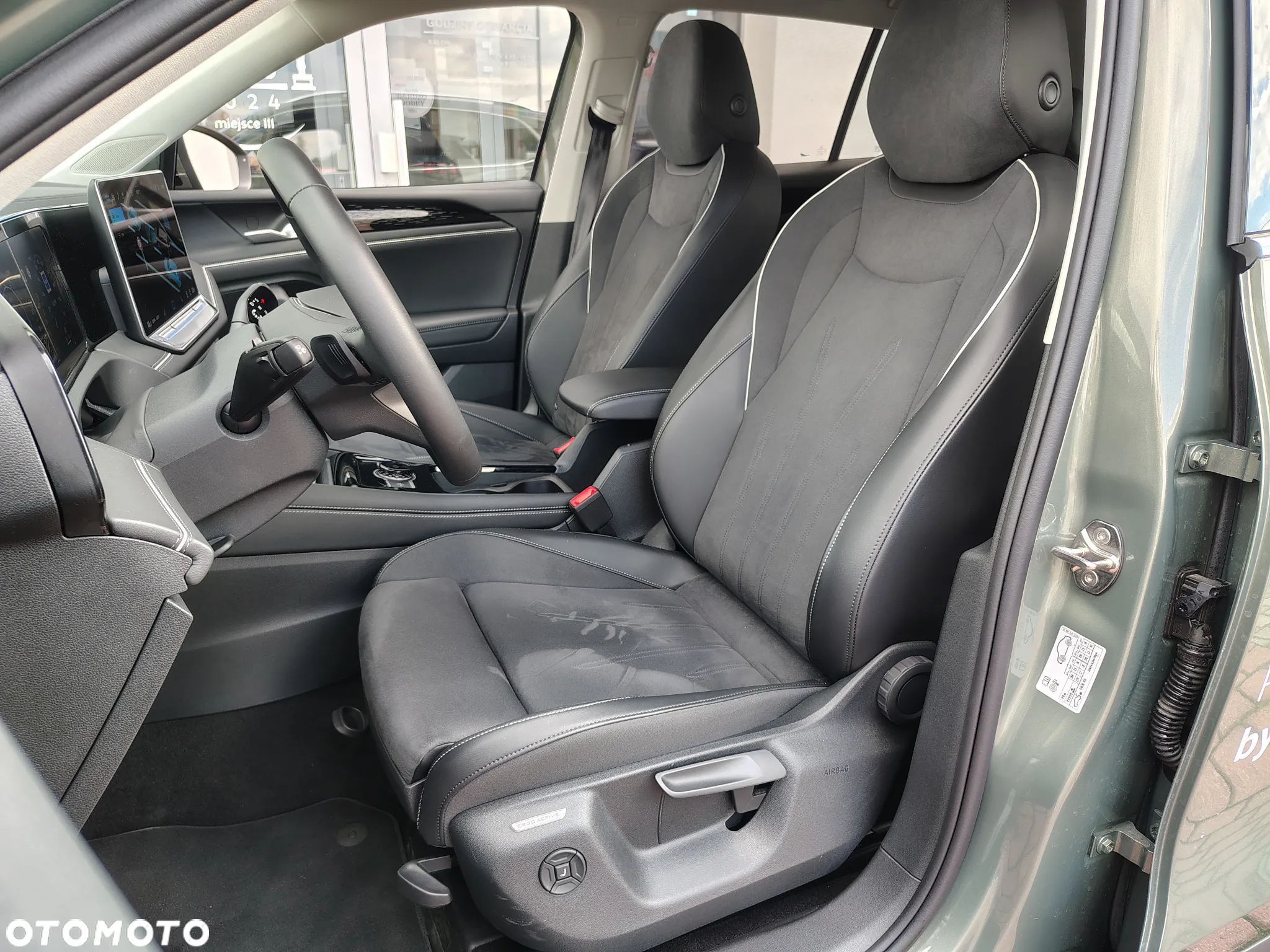 Volkswagen Tiguan 1.5 TSI EVO Elegance DSG - 11