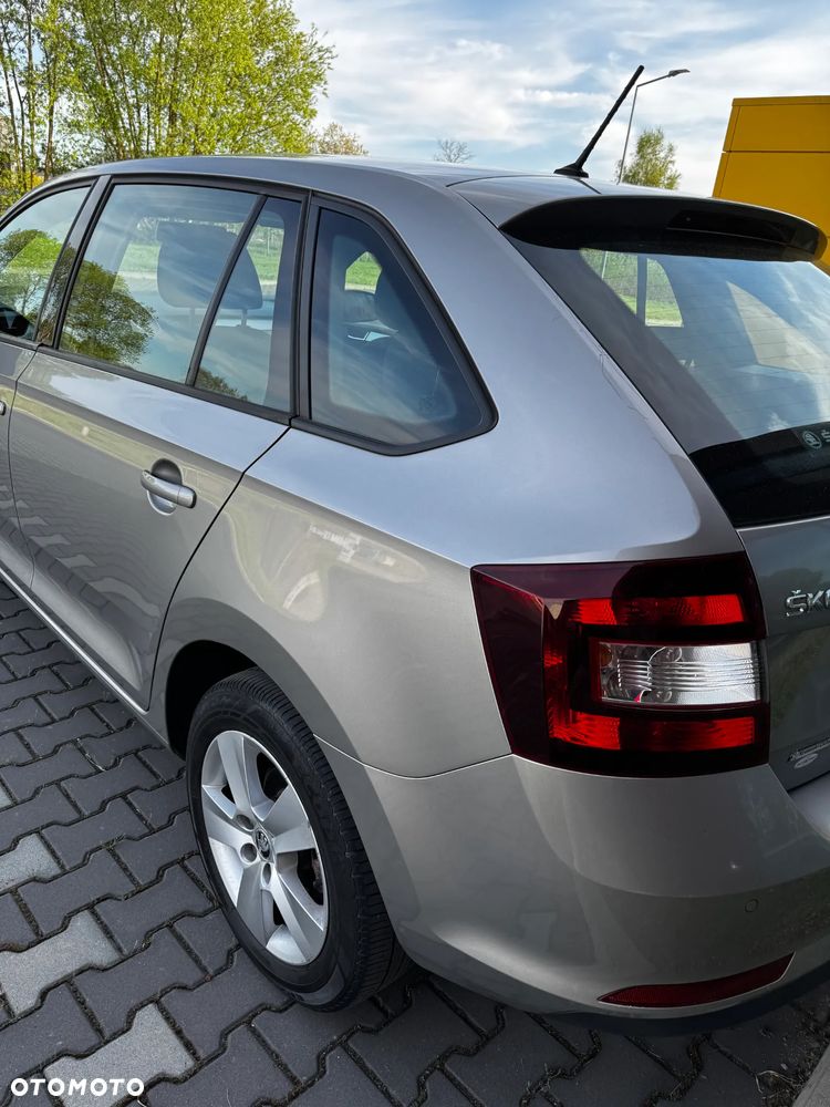 Skoda RAPID 1.0 TSI Ambition - 11