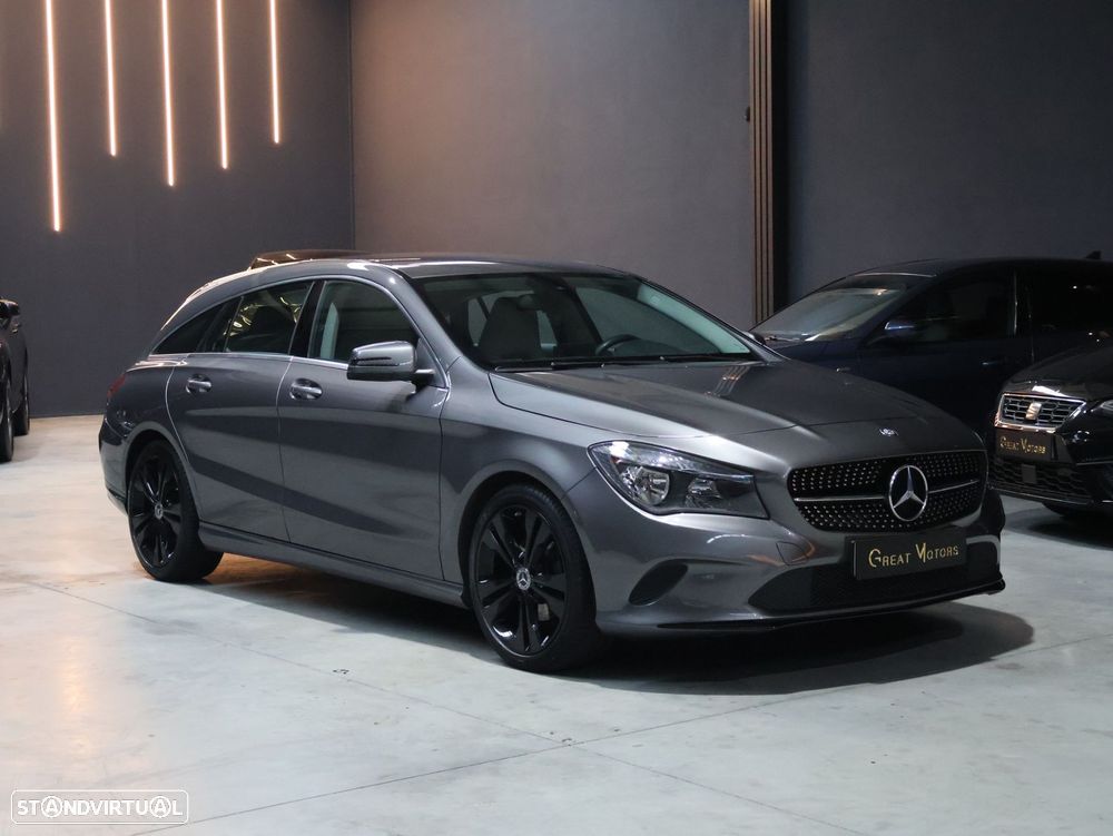 Mercedes-Benz CLA 180 d Shooting Brake Urban - 3