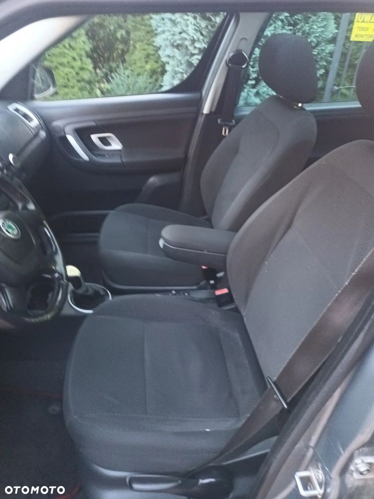 Skoda Roomster - 13
