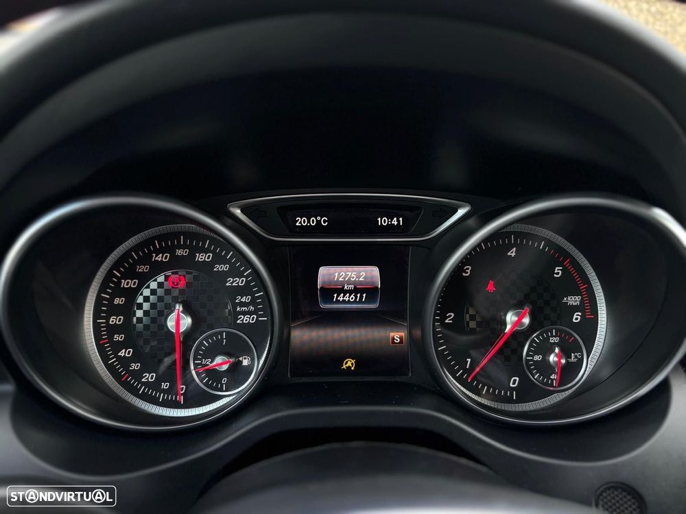 Mercedes-Benz A 160 d AMG Line - 8