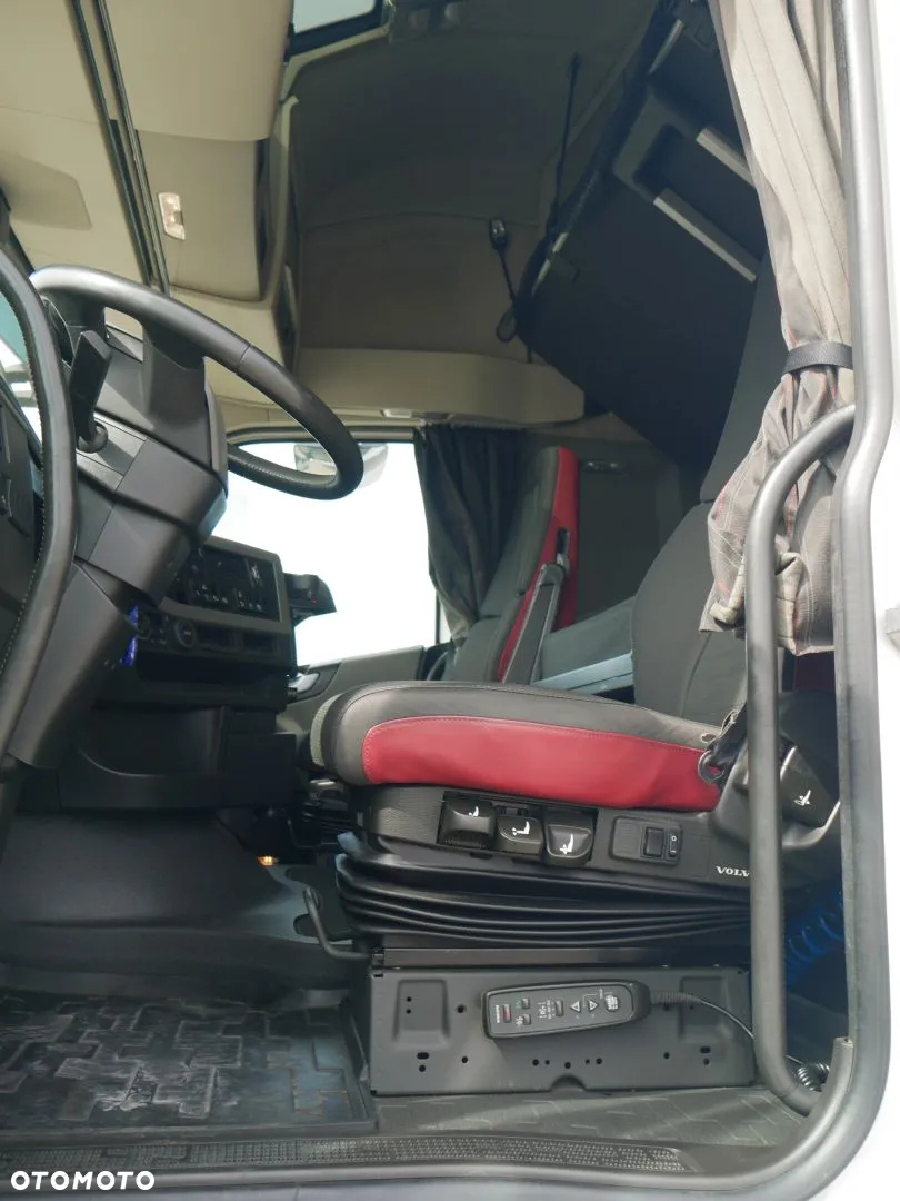 Volvo FH500 / MEGA / LOW DECK / GLOBETROTTER / 634543 - 13
