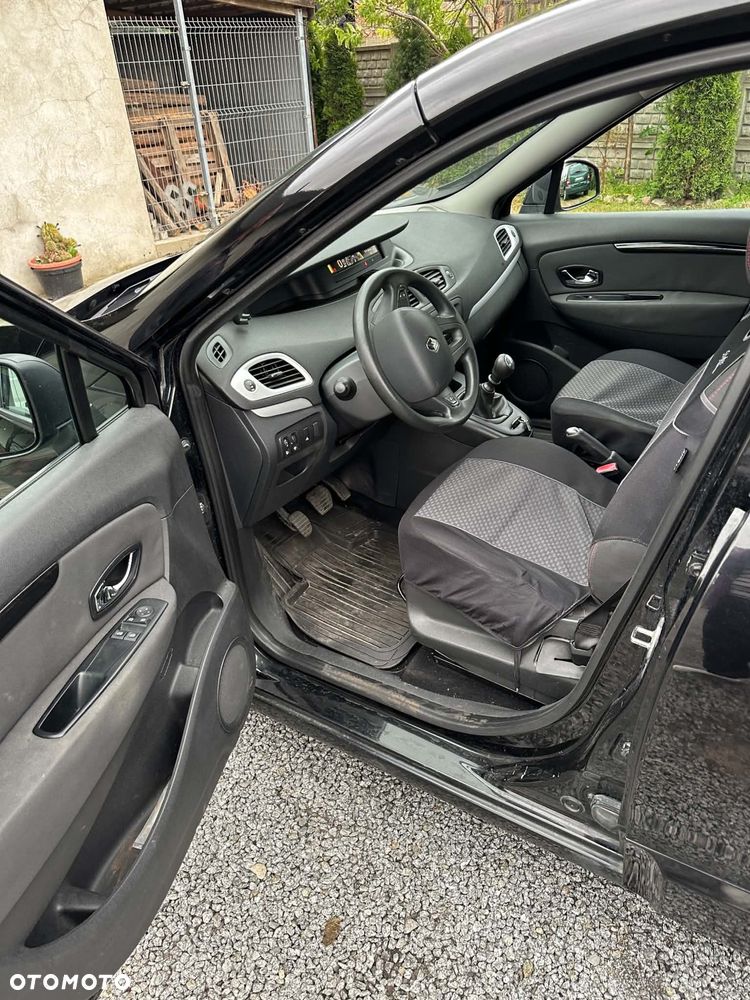 Renault Scenic - 6