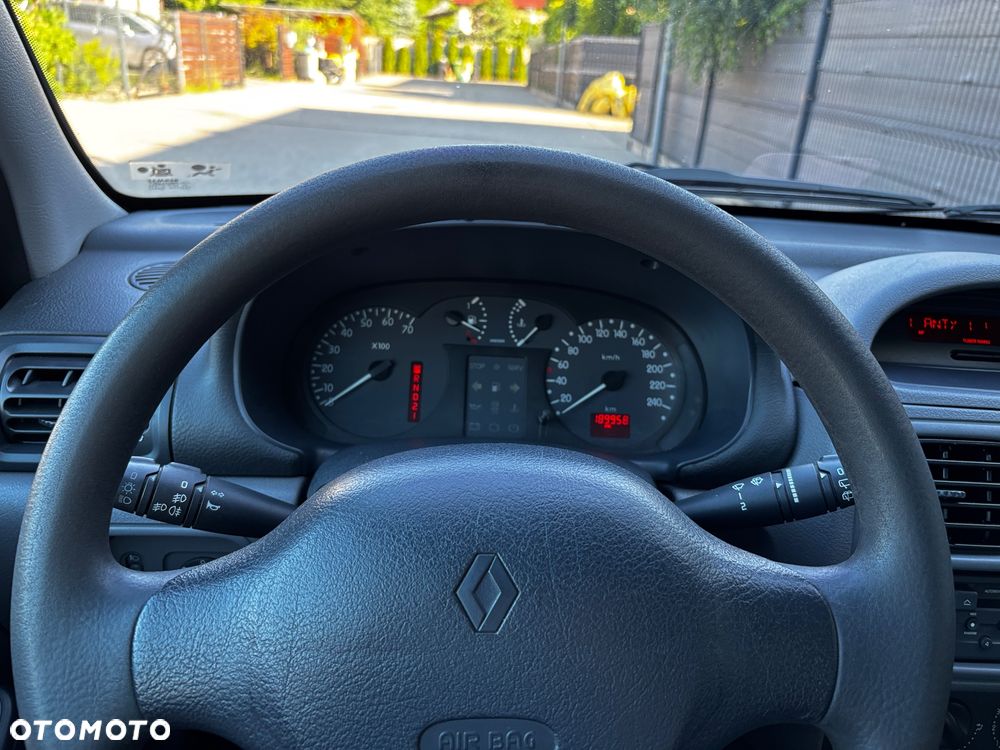 Renault Clio 1.4i RT 16V - 16