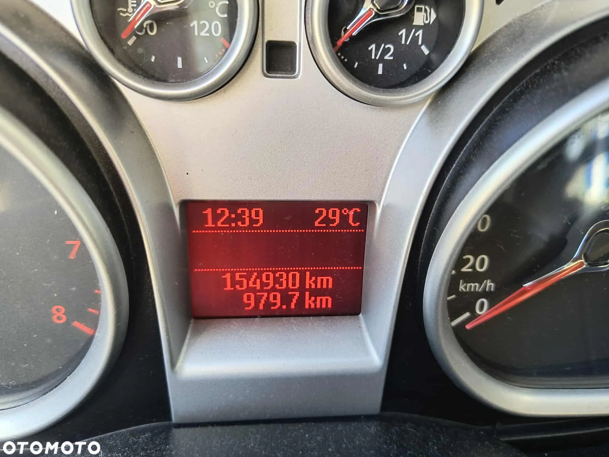 Ford Focus - 9