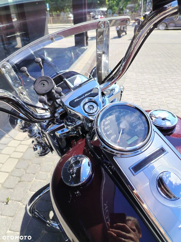 Harley-Davidson Touring Road King - 10
