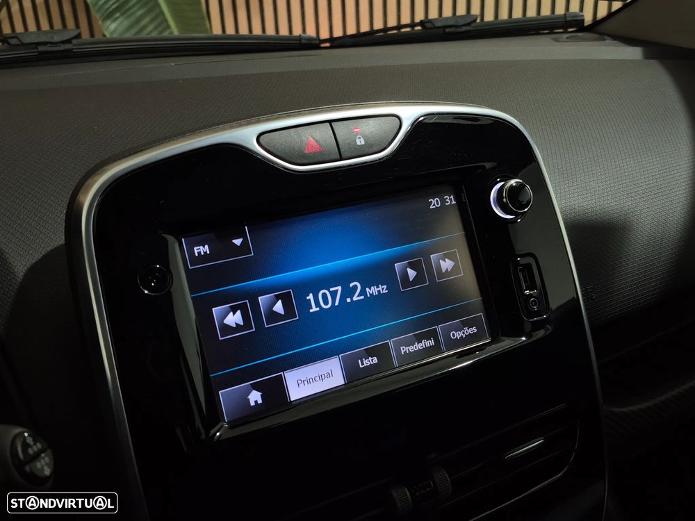 Renault Clio 1.5 dCi Dynamique S EDC - 13