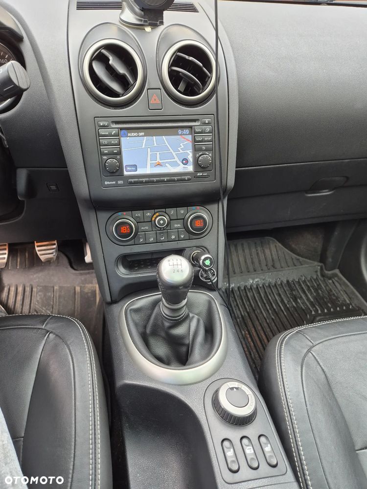 Nissan Qashqai 2.0 dCi Tekna EU5 - 16