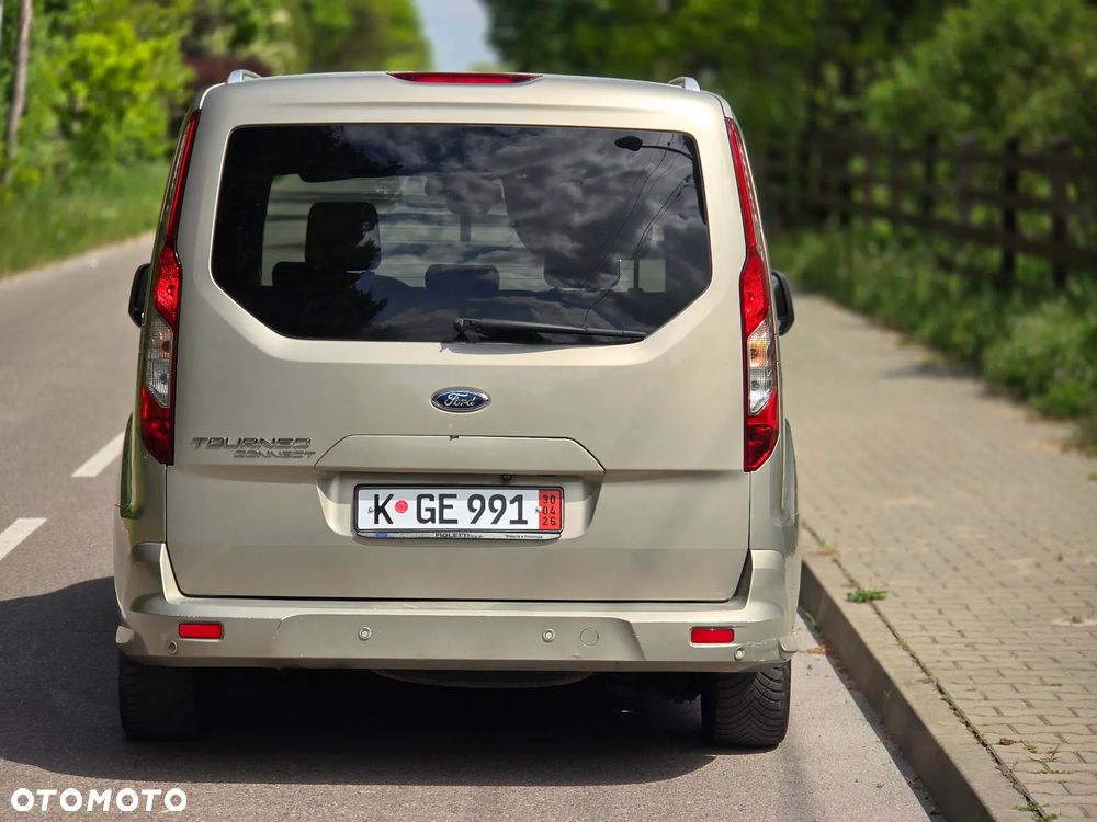 Ford Tourneo Connect 1.5 TDCi Start-Stop Titanium - 17
