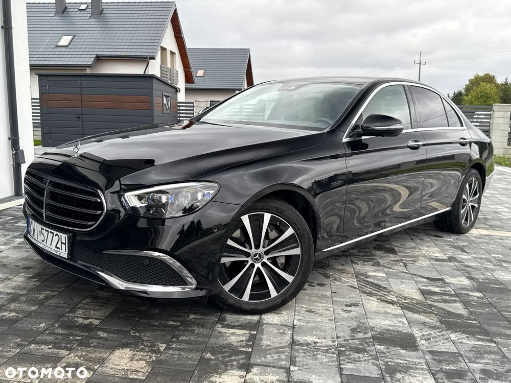 Mercedes-Benz Klasa E 300 Exclusive - 4