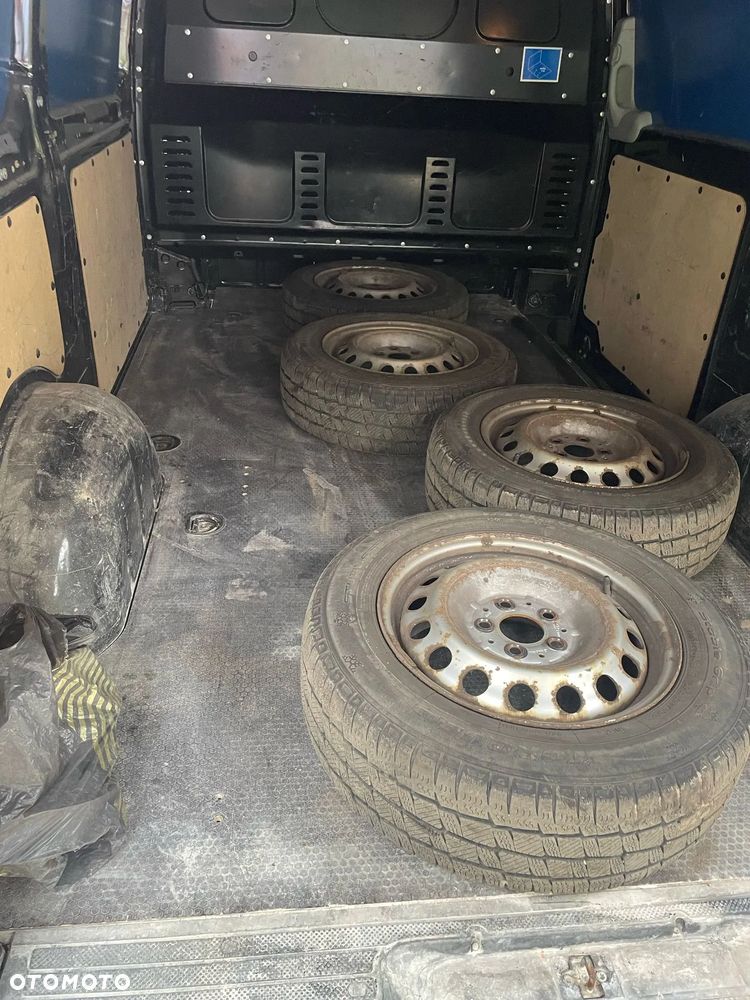 Mercedes-Benz Vito - 15