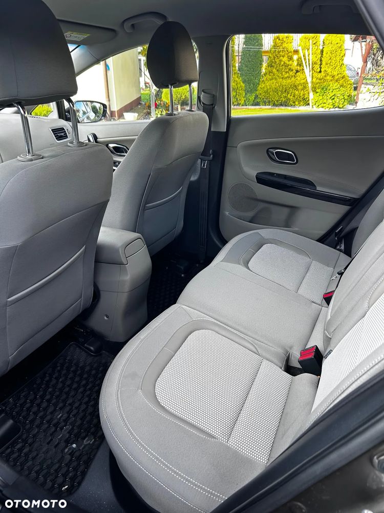 Kia Ceed - 6