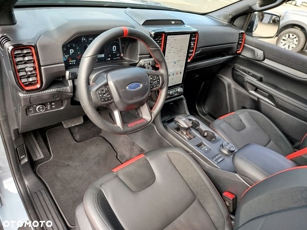 Ford Ranger Raptor - 12