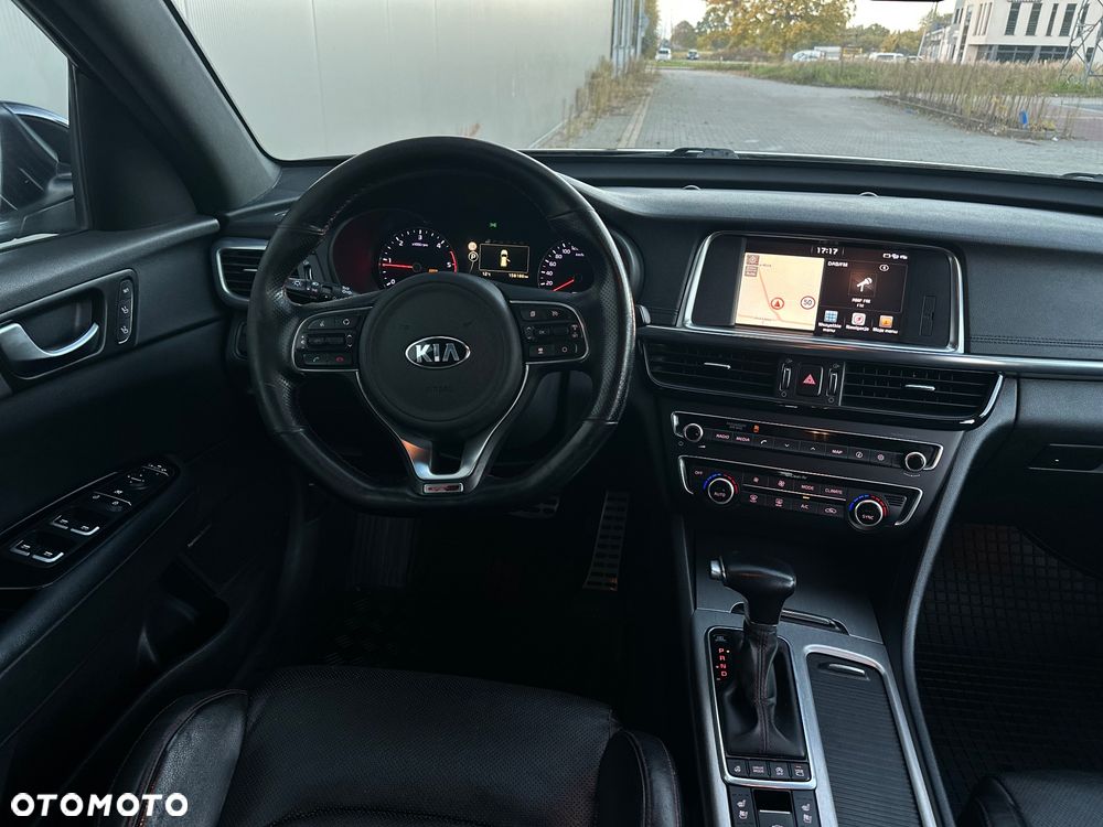 Kia Optima - 4