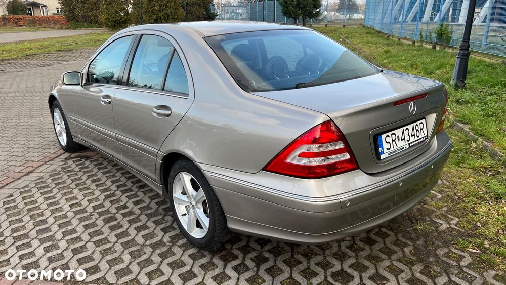 Mercedes-Benz Klasa C - 8