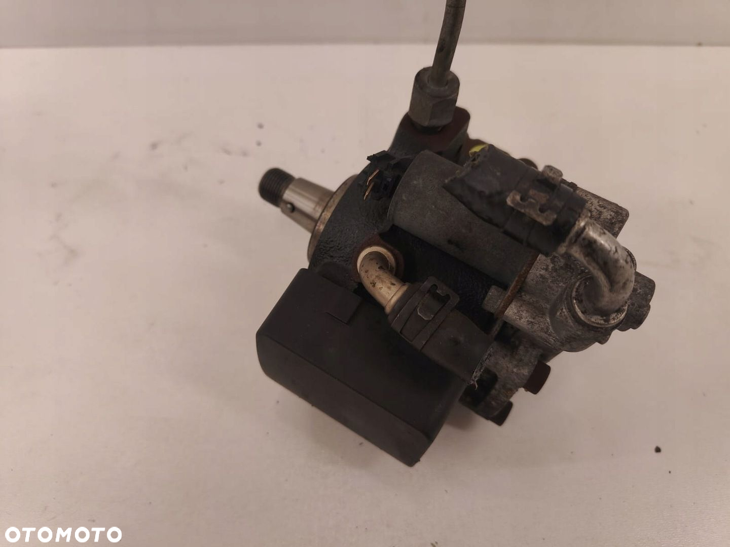 Volkswagen1.6 tdi POMPA WTRYSKOWA 03L130755E USZKODZONA WTYCZKA OD CZUJNIKA - 3
